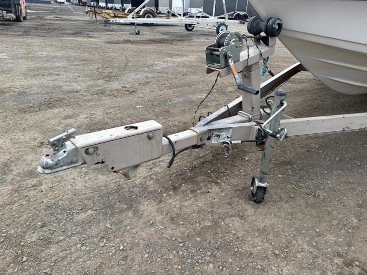 2006-unknown-trailer-image-39