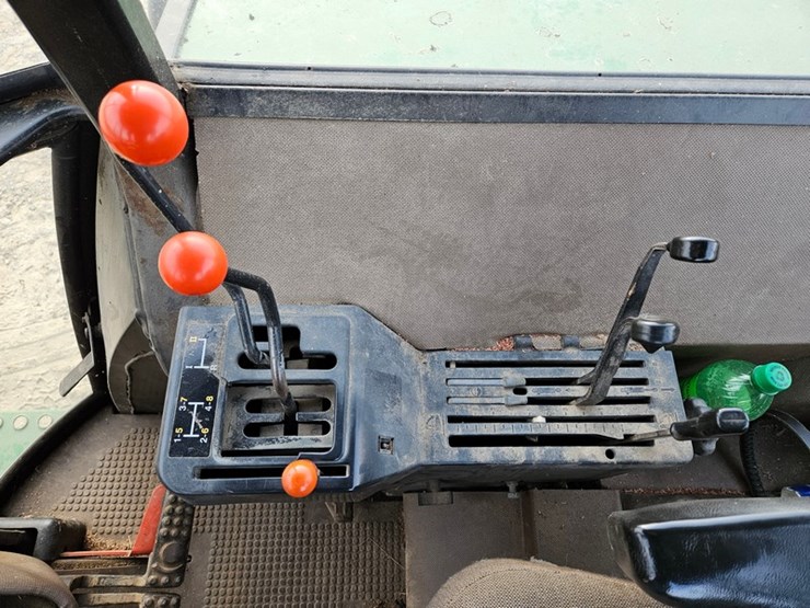 john-deere-2950-image-26