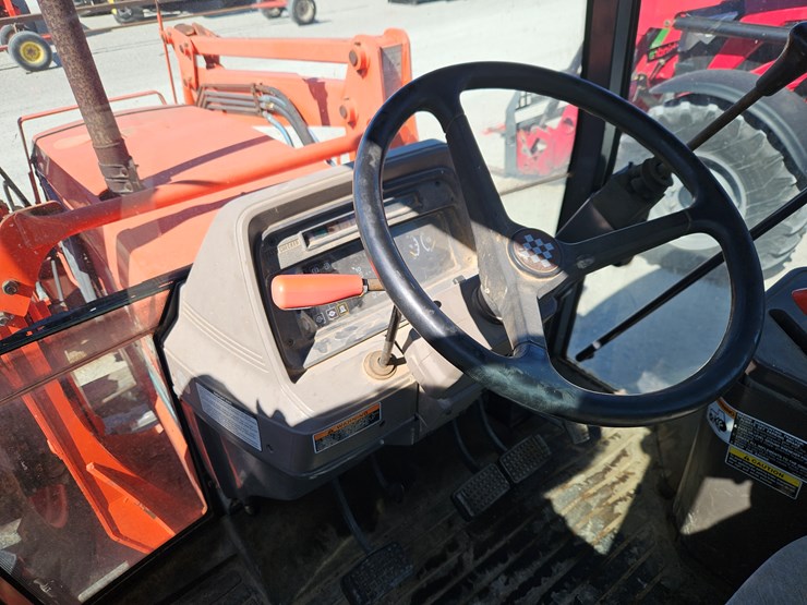 kubota-m120-image-13