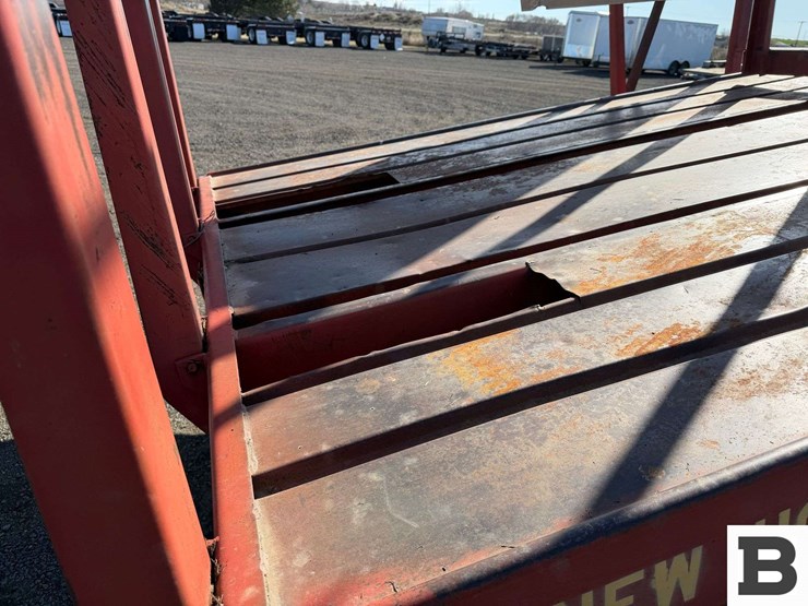 new-holland-1030-image-24