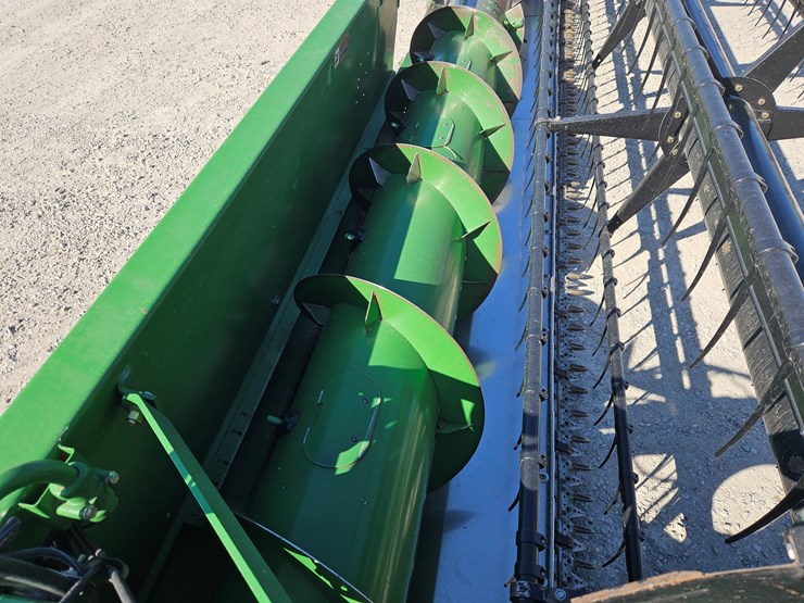 2005-john-deere-625f-image-3