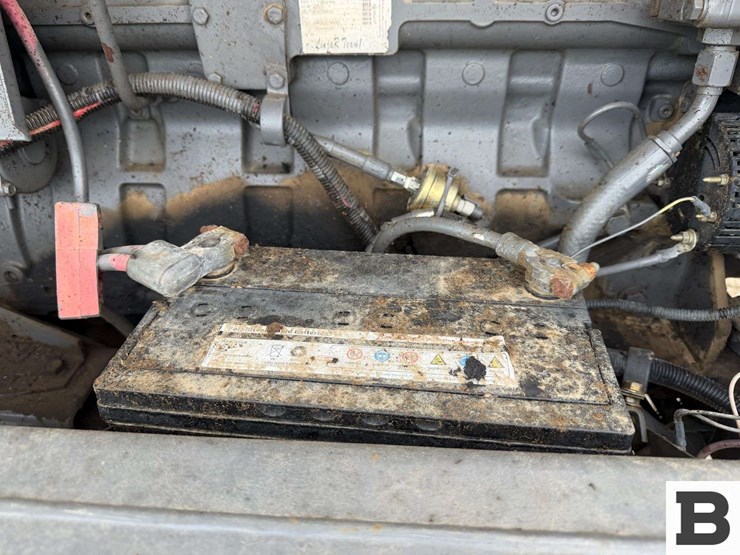 massey-ferguson-9635-image-54