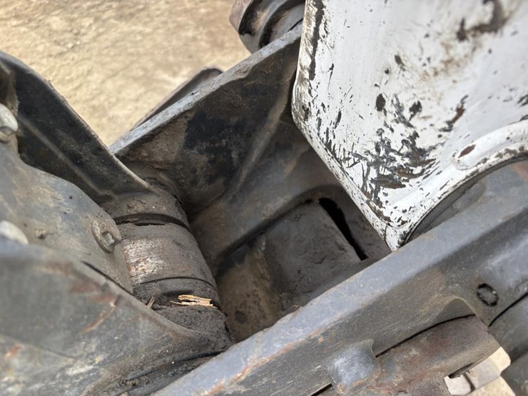 2021-bobcat-e60-image-14