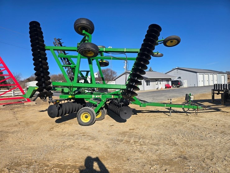 john-deere-637-image-11