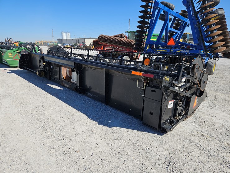 2005-gleaner-8000-image-5