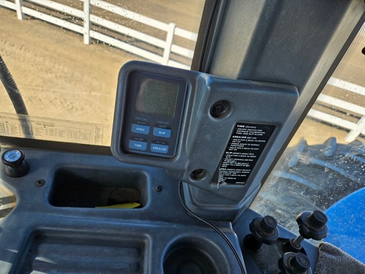 new-holland-9682-image-42