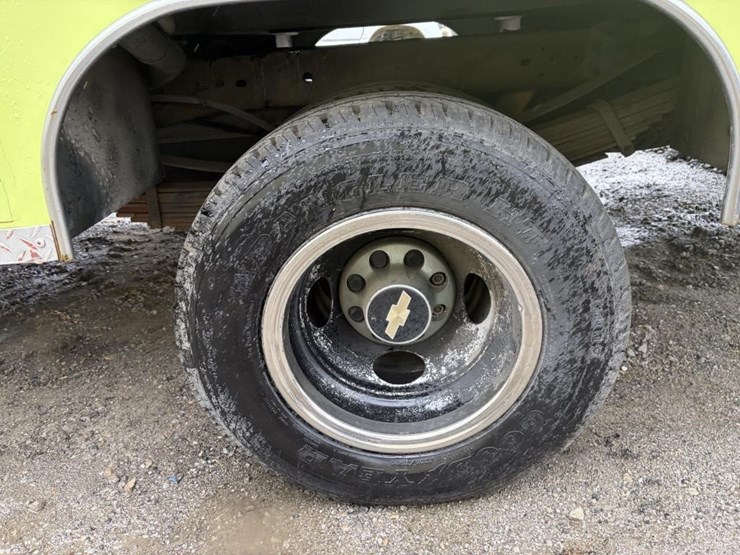 1993-chevrolet-3500-image-5