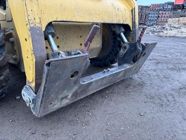 caterpillar-246c-image-10