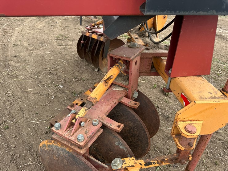 #40115-•-w&m-manufacturing-825-levee-plow-w/w&a-levee-seeder-image-17