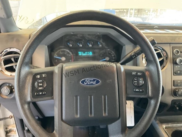 2011-ford-f350-image-16