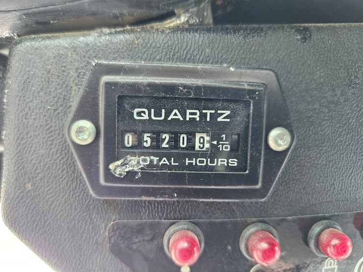 2016-bobcat-s70-image-12