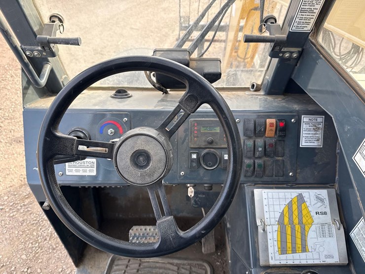 gehl-rs8-44-image-15