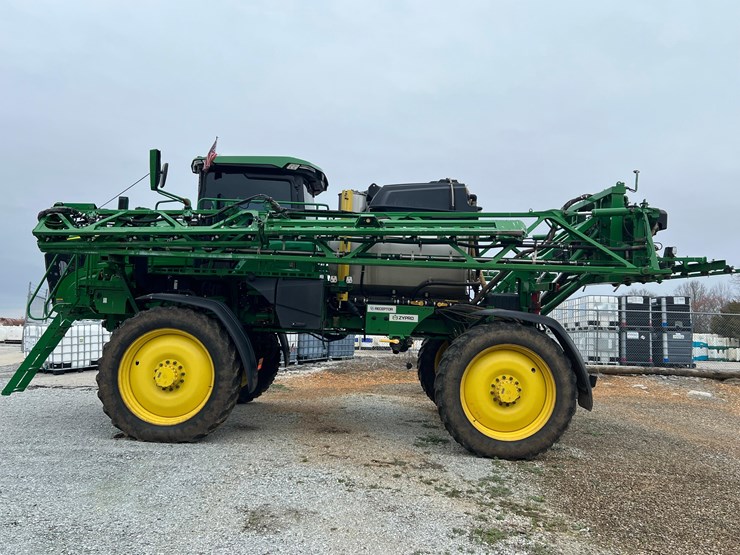 john-deere-412r-image-9