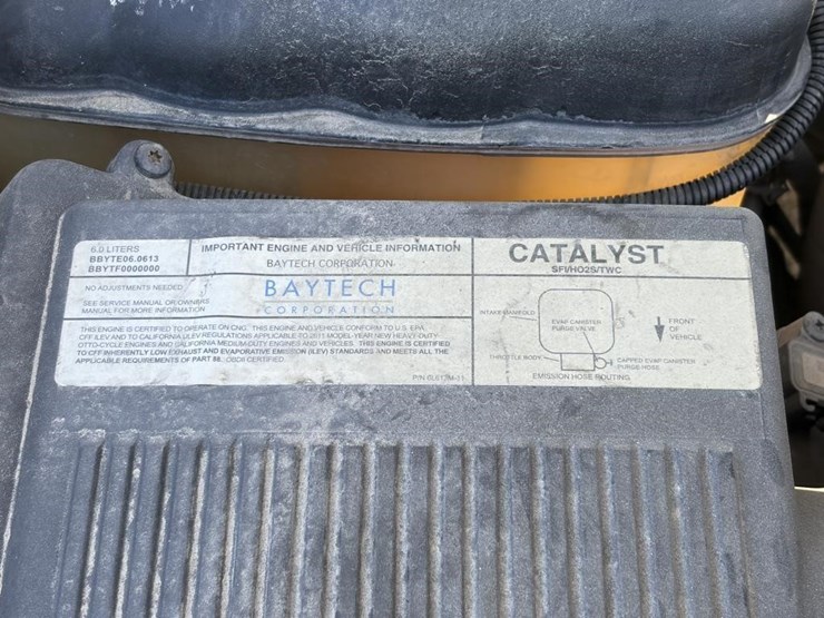 2011-chevrolet-2500-image-19