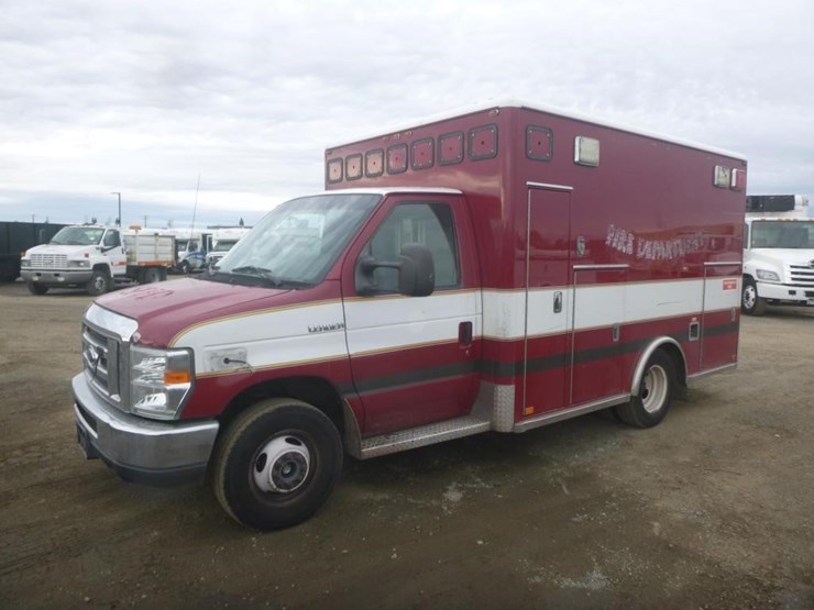 2014-ford-e350-image-1