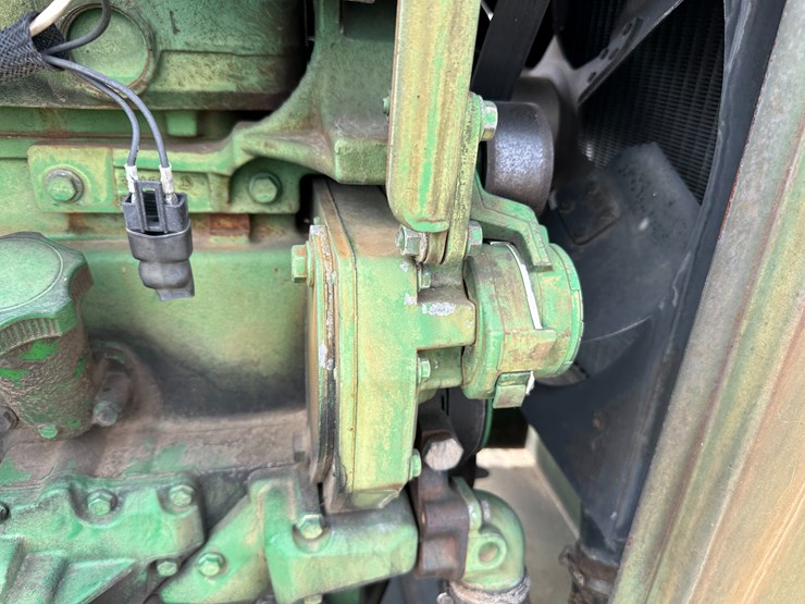 john-deere-4045d-image-25