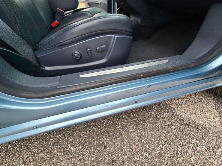 2006-cadillac-superior-6-door-limousine,-ultra-low-20396-miles-image-17