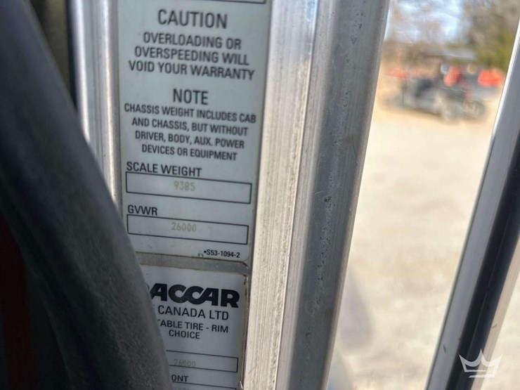 2012-peterbilt-337-image-6