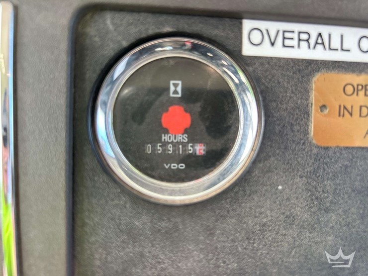 2015-kenworth-t880-image-9