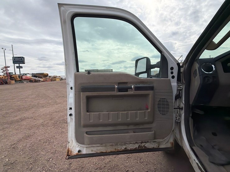 2008-ford-f250-image-19