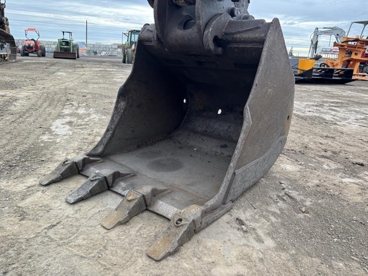 2021-bobcat-e60-image-12