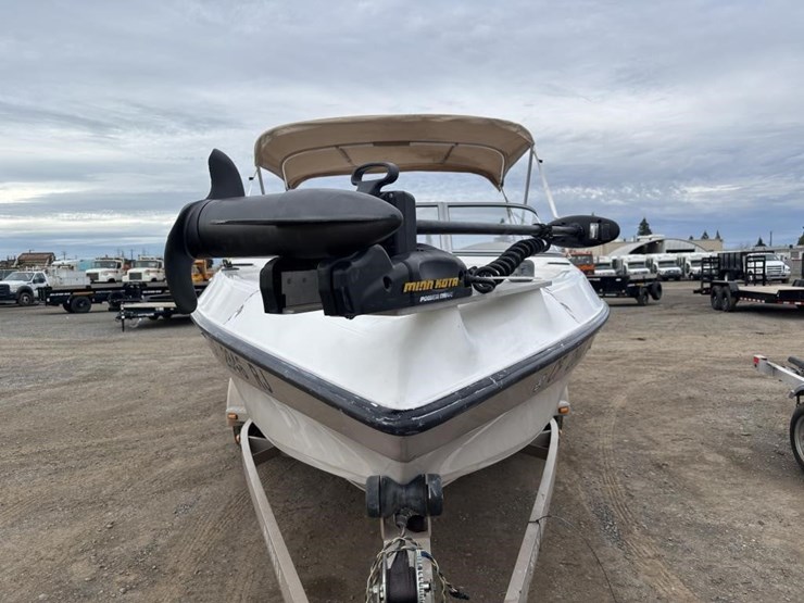 2006-unknown-trailer-image-6