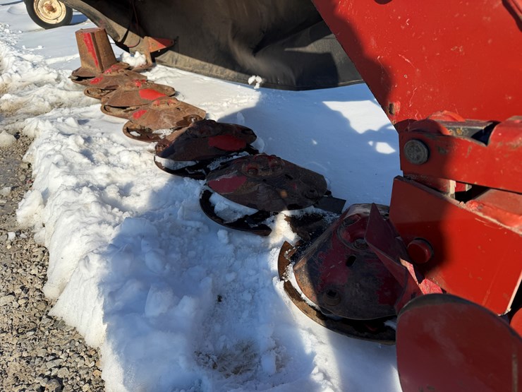 new-holland-617-image-7