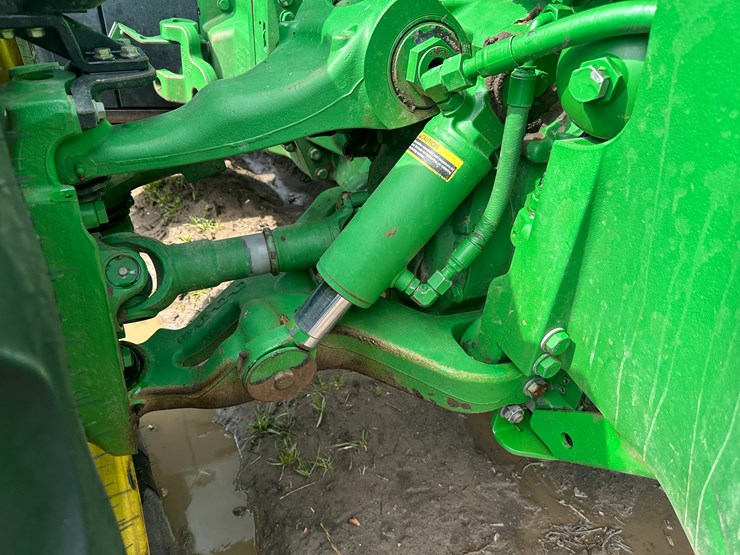 2019-john-deere-8295r-image-21
