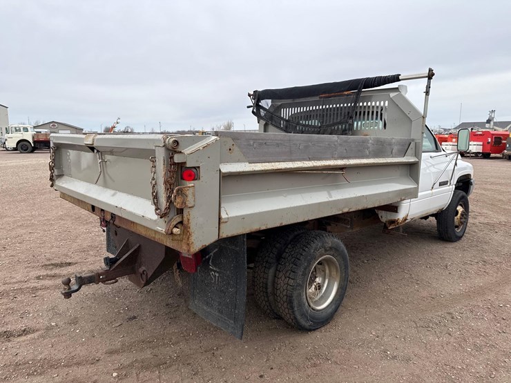 1998-dodge-r3500-chassis-image-3