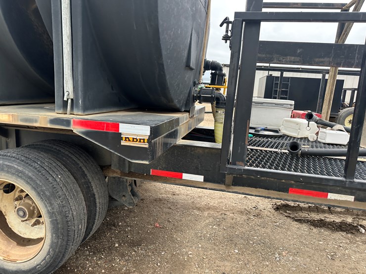 #38802-•-2022-kbh-40'-t/a-6000-gallon-nurse-trailer-vin:-1t9gn4022nc623368-image-46