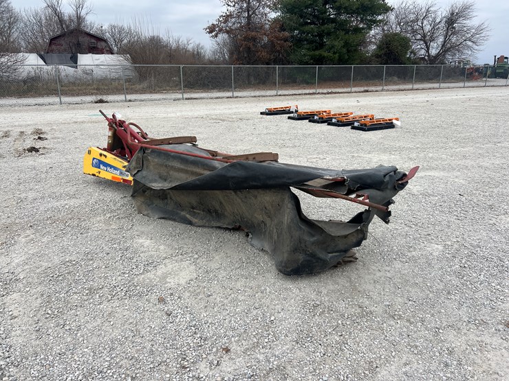 2016-new-holland-h6750-image-4