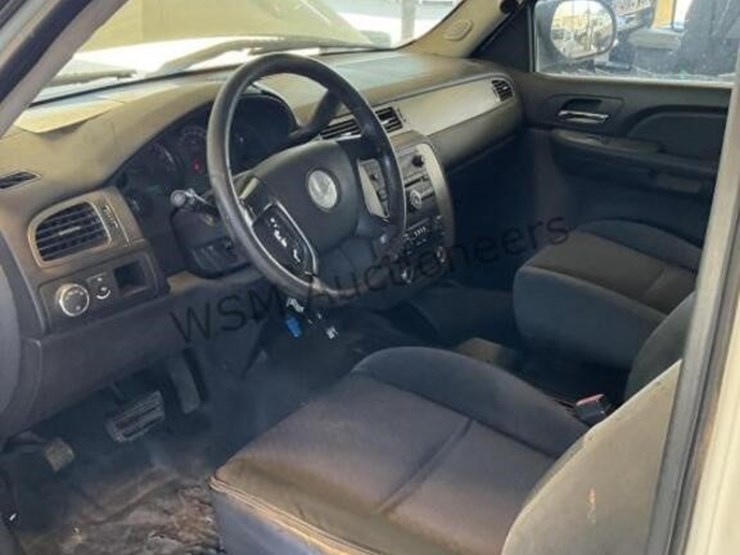 2007-chevrolet-tahoe-image-22