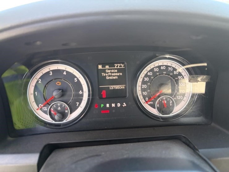 2018-dodge-2500-image-10