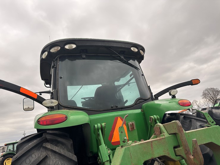 2012-john-deere-8335r-image-31