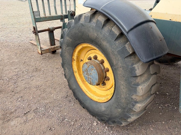 2016-gehl-rs8-42-image-17