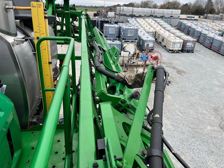 john-deere-412r-image-83