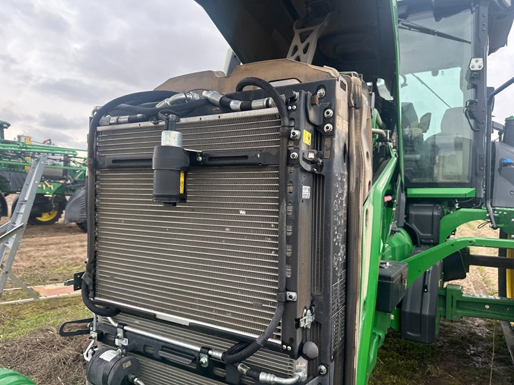 2021-john-deere-8rt-340-image-75