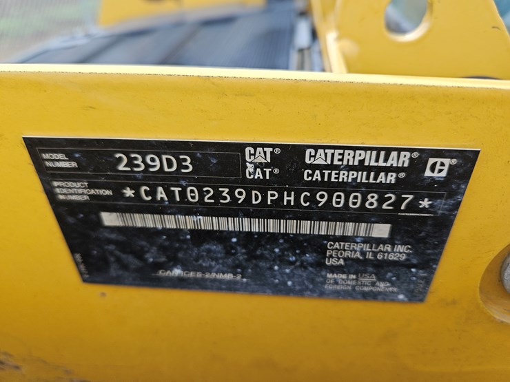 2020-caterpillar-239d3-image-16