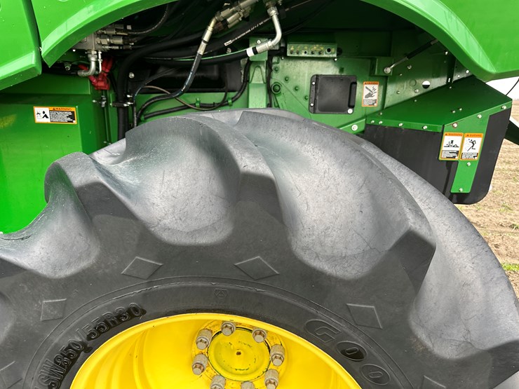 2020-john-deere-s780-image-6