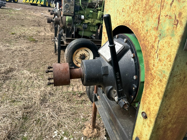 john-deere-4045d-image-16