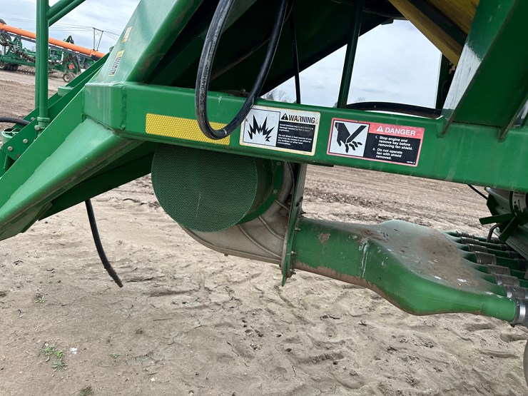 john-deere-1890-image-106