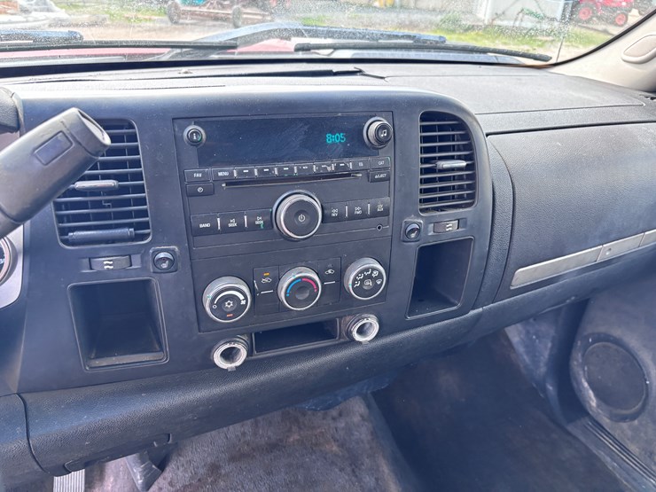 2008-chevrolet-2500-image-14