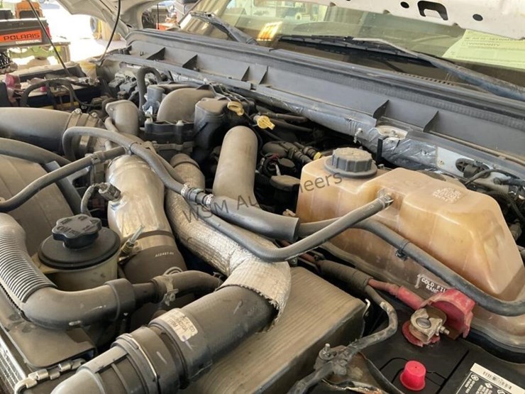 2011-ford-f350-image-11