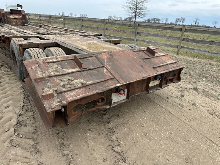 vulcan-trailer-image-15