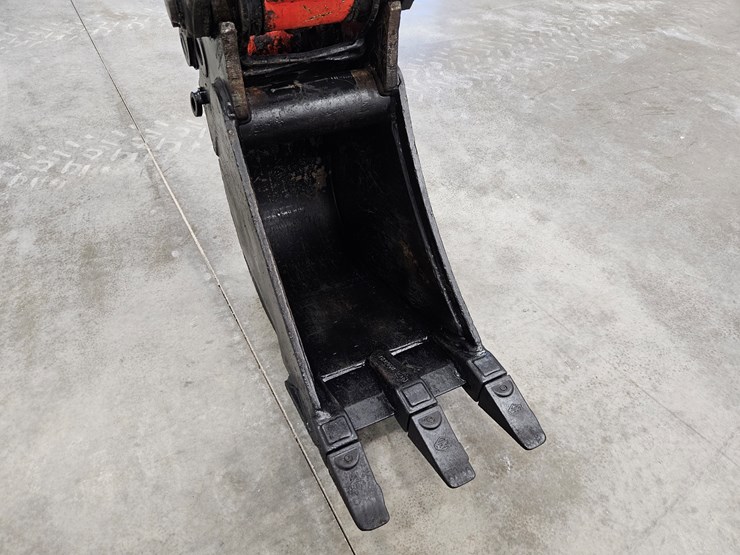 2021-kubota-u35-4-image-4