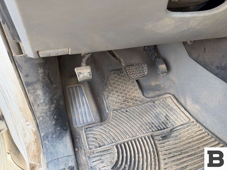 2007-toyota-tundra-image-30