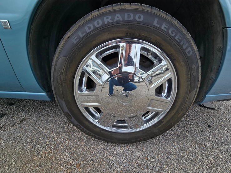 2006-cadillac-gm-superior-coach-6-door-limousine---only-21,567-miles-image-57