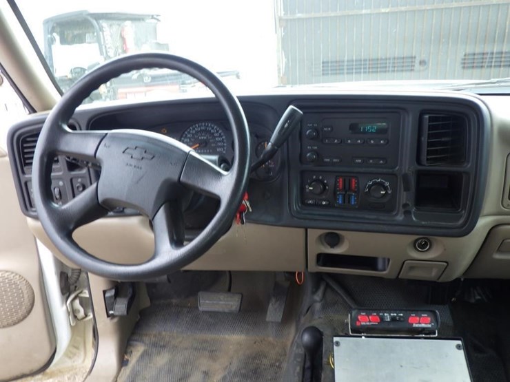 2007-chevrolet-2500hd-image-9