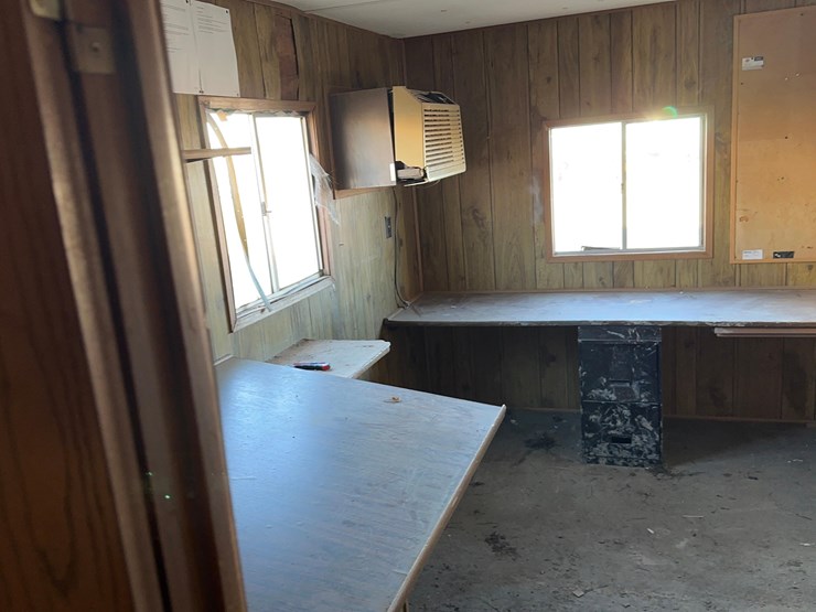 mobile-office-trailer-image-8