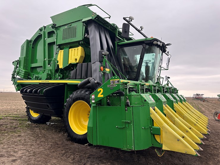 2021-john-deere-cp690-image-2